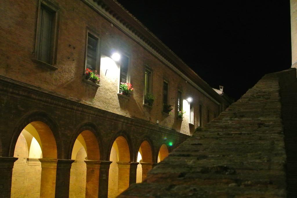 Camping Pineta Hotel Urbino Exterior foto